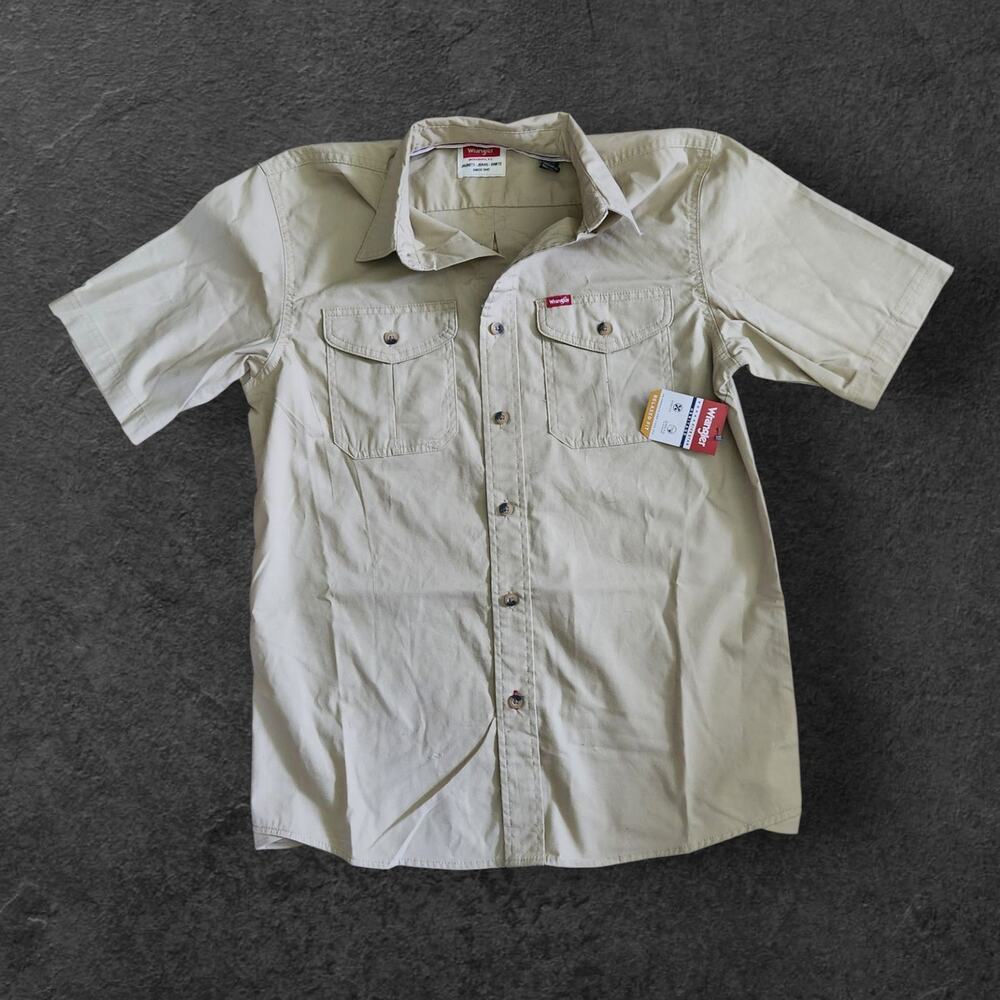 Wrangler Button Down Shirt Men's Sz S Beige Short Sleeve Relaxed Fit Stretch NWT